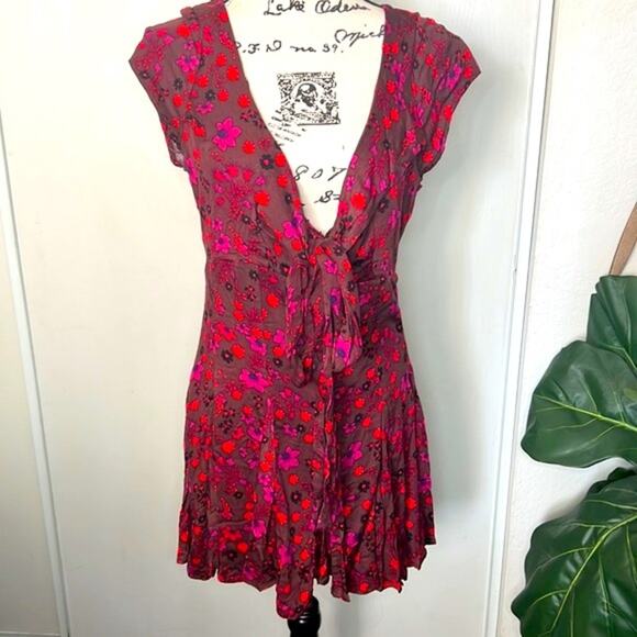 NWT! Free People It Takes Two Wrap Dress in Plum Combo Size Medium - Picture 2 of 10